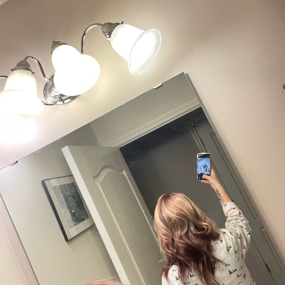 CSC - Oakley - Picture 2 of 7